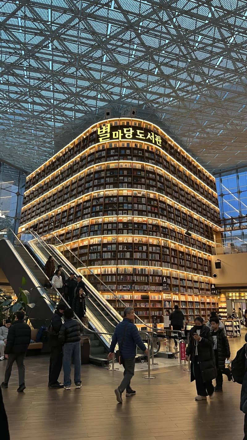 Cafe moment in Korea